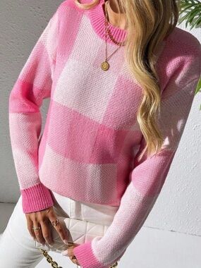 Rib-knit Pink Checkered Plaid Crewneck Sweater - Women